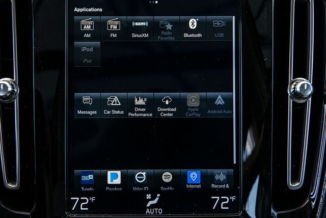 2019 Volvo XC40 T5 Momentum | Van Nuys, CA | Stellar Auto INC. 2019 Volvo XC40 T5 Momentum | Van Nuys, CA | Stellar Auto INC.