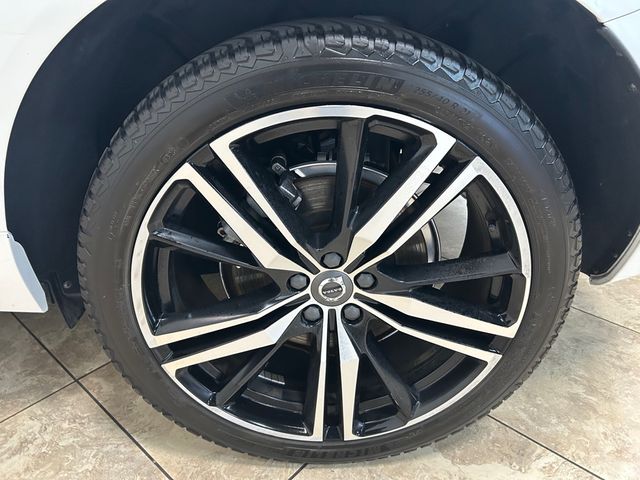 2019 Volvo XC60 T6 R-Design