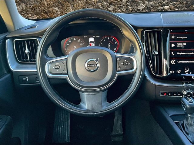 2019 Volvo XC60 T5 Momentum