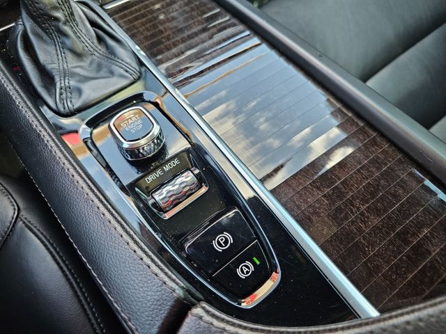 2019 Volvo XC90 T5 Momentum | Brownsville TX | English Motors 2019 Volvo XC90 T5 Momentum | Brownsville TX | English Motors