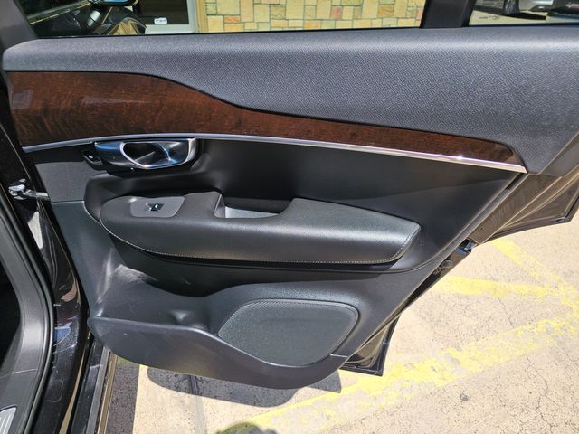 2019 Volvo XC90 T5 Momentum | Brownsville TX | English Motors 2019 Volvo XC90 T5 Momentum | Brownsville TX | English Motors