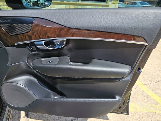 2019 Volvo XC90 T5 Momentum | Brownsville TX | English Motors 2019 Volvo XC90 T5 Momentum | Brownsville TX | English Motors