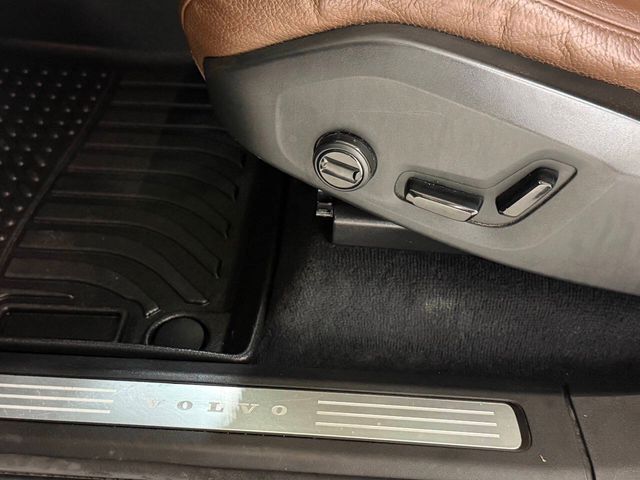 2019 Volvo XC90 T6 Momentum | Houston, TX | Houston Auto Credit