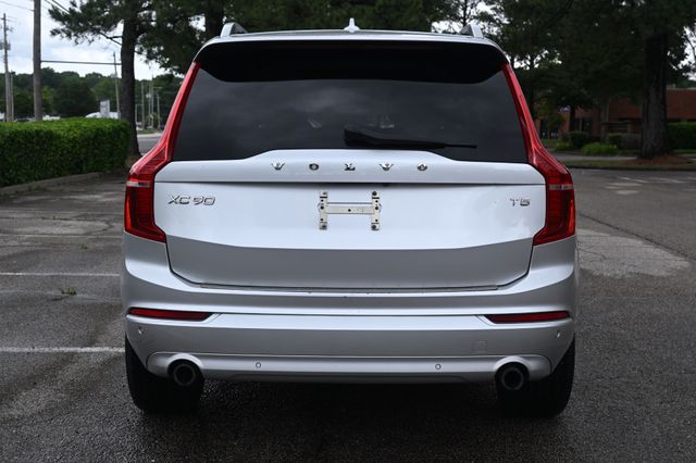 2019 Volvo XC90 T5 Momentum