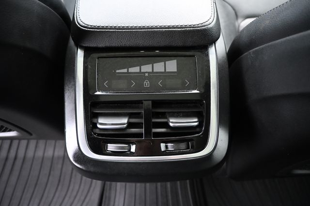 2019 Volvo XC90 T5 Momentum