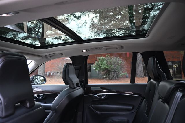 2019 Volvo XC90 T5 Momentum