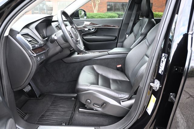 2019 Volvo XC90 T5 Momentum