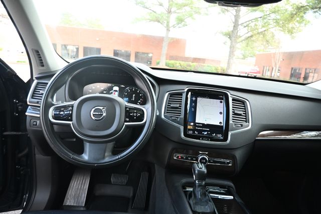 2019 Volvo XC90 T6 Momentum