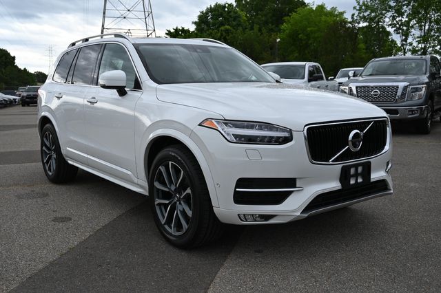 2019 Volvo XC90 T6 Momentum