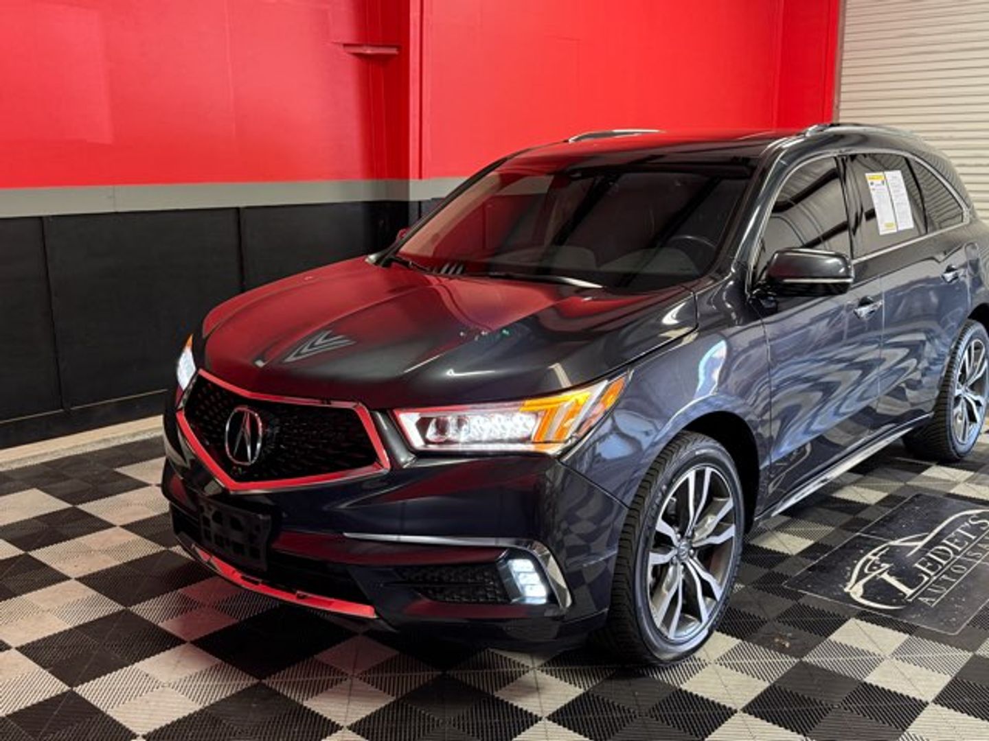 2020 Acura MDX w/Advance GRAY at Mossy Motors