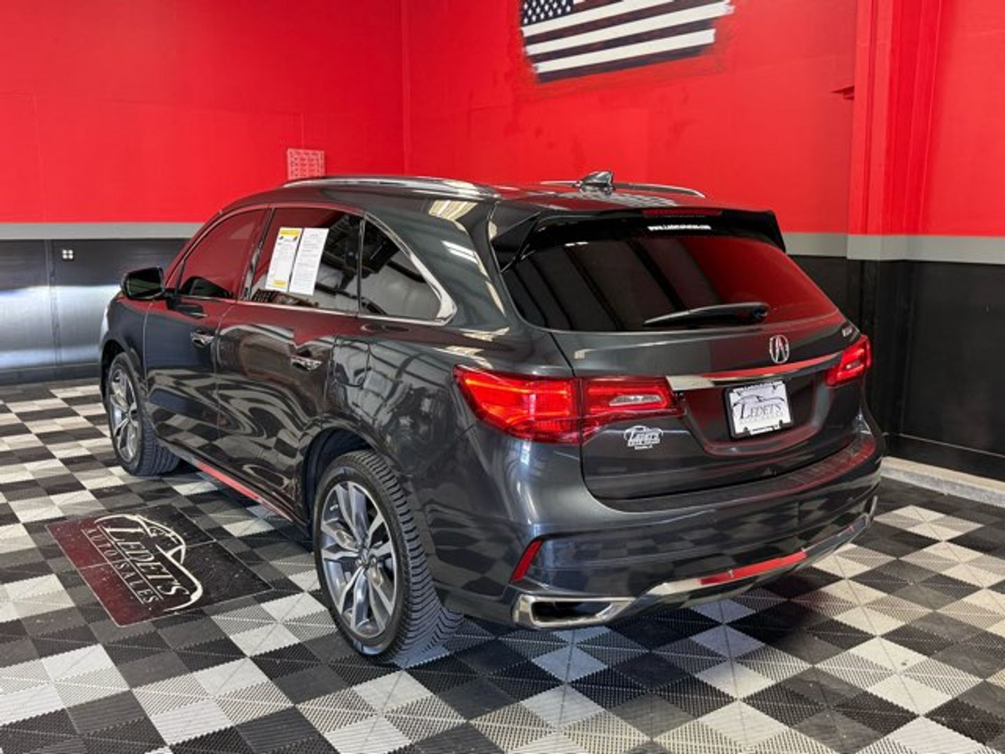 2020 Acura MDX w/Advance GRAY at Mossy Motors