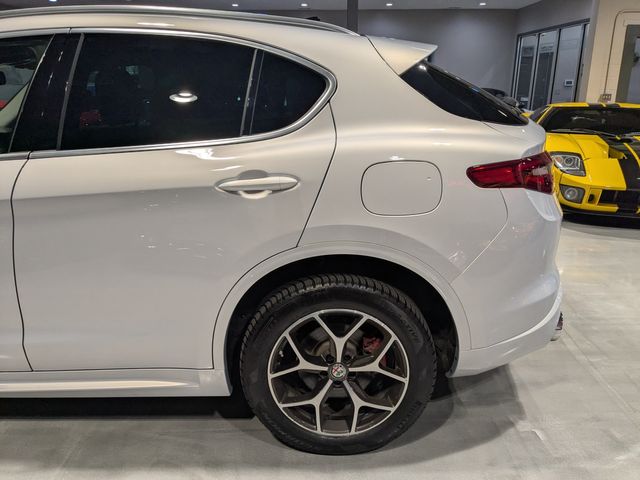 2020 Alfa Romeo Stelvio Ti | Lake Forest IL | Executive Motor Carz 2020 Alfa Romeo Stelvio Ti | Lake Forest IL | Executive Motor Carz