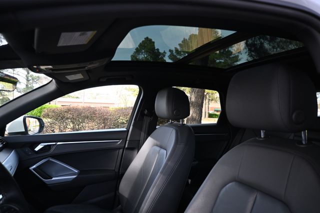 2020 Audi Q3 quattro Premium 45 TFSI