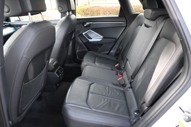 2020 Audi Q3 quattro Premium 45 TFSI