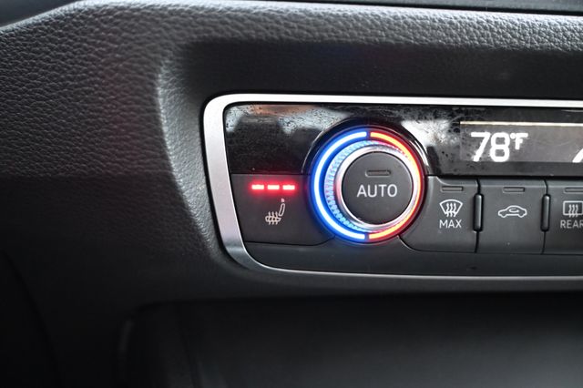 2020 Audi Q3 quattro Premium 45 TFSI