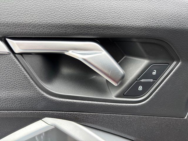 2020 Audi Q3 quattro S line Prestige 45 TFSI | San Antonio, TX | Clear Choice Automotive South