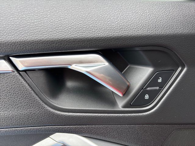 2020 Audi Q3 quattro S line Prestige 45 TFSI | San Antonio, TX | Clear Choice Automotive South 2020 Audi Q3 quattro S line Prestige 45 TFSI | San Antonio, TX | Clear Choice Automotive South