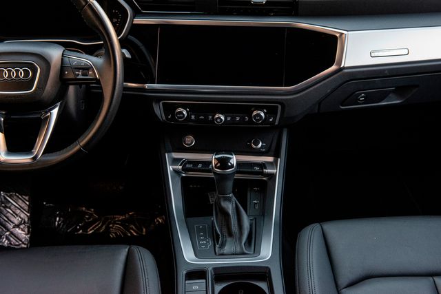 2020 Audi Q3 quattro Premium 45 TFSI | Van Nuys, CA | Stellar Auto INC. 2020 Audi Q3 quattro Premium 45 TFSI | Van Nuys, CA | Stellar Auto INC.