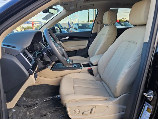 2020 Audi Q5 quattro Premium Plus 45 TFSI | Brownsville TX | English Motors 2020 Audi Q5 quattro Premium Plus 45 TFSI | Brownsville TX | English Motors