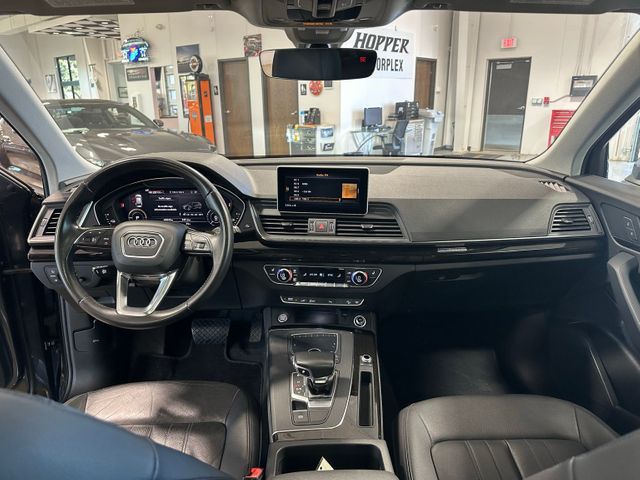 2020 Audi Q5 e 55 Premium quattro Premium Plus Package | Irving, Texas | Hopper Motorplex 2020 Audi Q5 e 55 Premium quattro Premium Plus Package | Irving, Texas | Hopper Motorplex