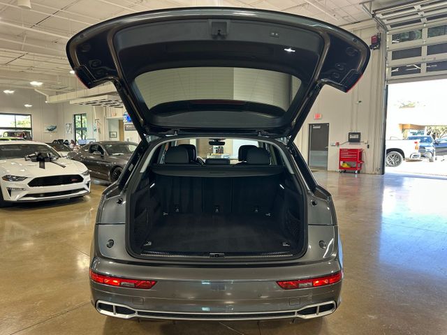 2020 Audi Q5 e 55 Premium quattro Premium Plus Package | Irving, Texas | Hopper Motorplex 2020 Audi Q5 e 55 Premium quattro Premium Plus Package | Irving, Texas | Hopper Motorplex