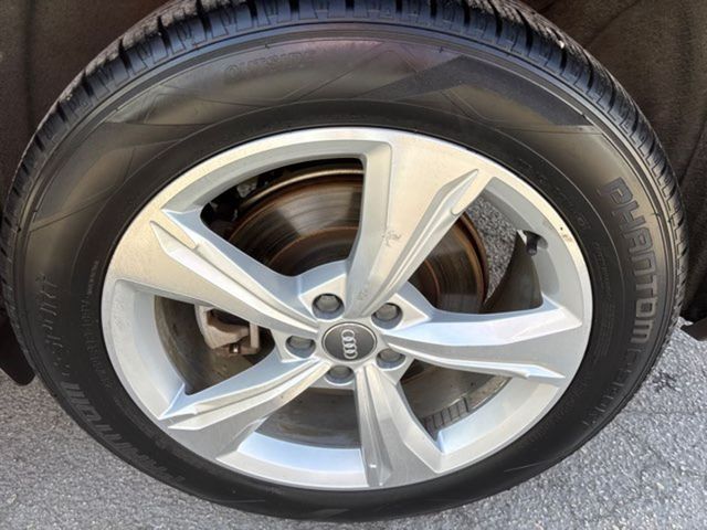 2020 Audi Q5 quattro Premium Plus 45 TFSI | San Antonio, TX | Clear Choice Automotive South