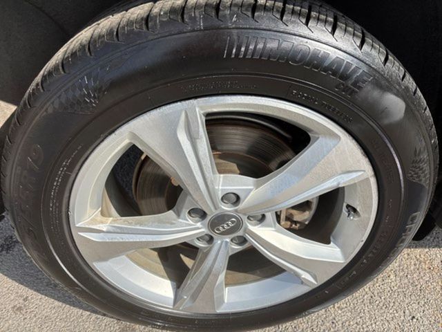 2020 Audi Q5 quattro Premium Plus 45 TFSI | San Antonio, TX | Clear Choice Automotive South