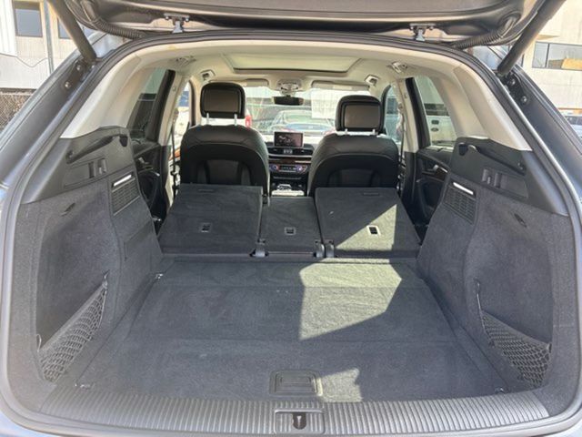 2020 Audi Q5 quattro Premium Plus 45 TFSI | San Antonio, TX | Clear Choice Automotive South