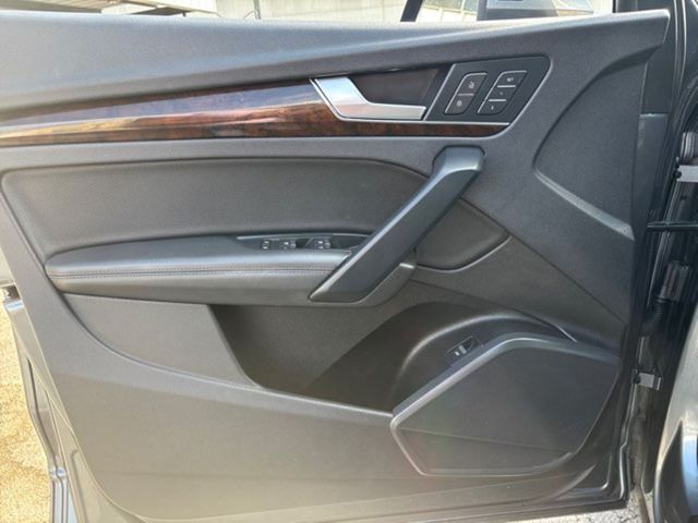 2020 Audi Q5 quattro Premium Plus 45 TFSI | San Antonio, TX | Clear Choice Automotive South 2020 Audi Q5 quattro Premium Plus 45 TFSI | San Antonio, TX | Clear Choice Automotive South