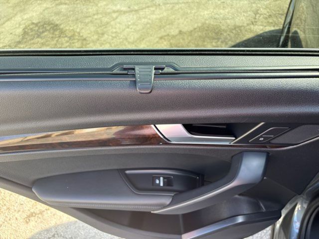 2020 Audi Q5 quattro Premium Plus 45 TFSI | San Antonio, TX | Clear Choice Automotive South 2020 Audi Q5 quattro Premium Plus 45 TFSI | San Antonio, TX | Clear Choice Automotive South