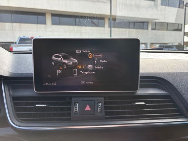 2020 Audi Q5 quattro Premium Plus 45 TFSI | San Antonio, TX | Clear Choice Automotive South 2020 Audi Q5 quattro Premium Plus 45 TFSI | San Antonio, TX | Clear Choice Automotive South