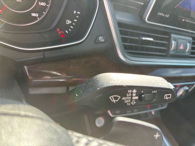 2020 Audi Q5 quattro Premium Plus 45 TFSI | San Antonio, TX | Clear Choice Automotive South