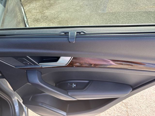 2020 Audi Q5 quattro Premium Plus 45 TFSI | San Antonio, TX | Clear Choice Automotive South 2020 Audi Q5 quattro Premium Plus 45 TFSI | San Antonio, TX | Clear Choice Automotive South