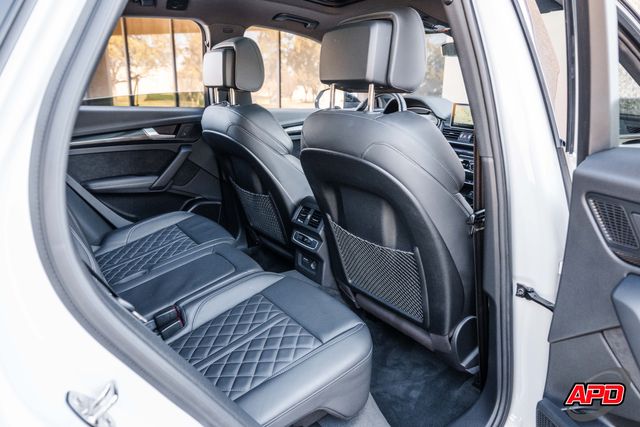 2020 Audi SQ5 3.0T quattro Premium Plus 2020 Audi SQ5 3.0T quattro Premium Plus