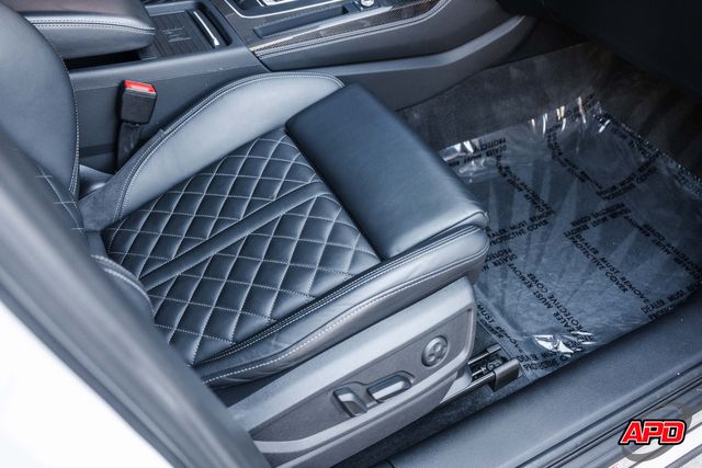 2020 Audi SQ5 3.0T quattro Premium Plus 2020 Audi SQ5 3.0T quattro Premium Plus