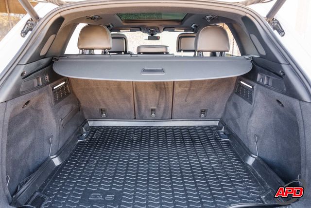 2020 Audi SQ5 3.0T quattro Premium Plus