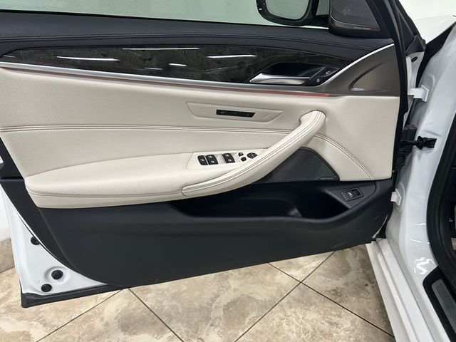 2020 BMW 5 Series 530i