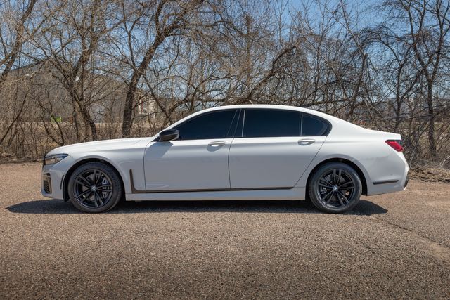2020 BMW 7 Series 740i xDrive w/ M Sport Package, AWD, 28 MPG