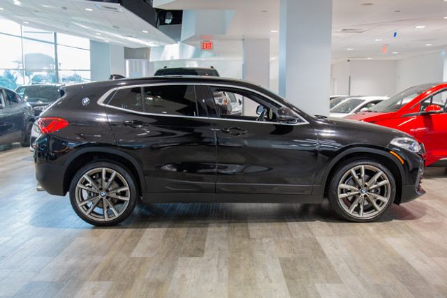 2020 BMW X2 sDrive28i Panoramic roof