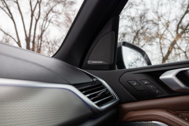 2020 BMW X5 M50i xDrive w/ Heated & Cooled Seats, Remote Start, 523HP 2020 BMW X5 M50i xDrive w/ Heated & Cooled Seats, Remote Start, 523HP