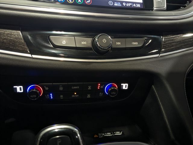 2020 Buick Enclave Avenir | Lake Forest IL | Executive Motor Carz 2020 Buick Enclave Avenir | Lake Forest IL | Executive Motor Carz