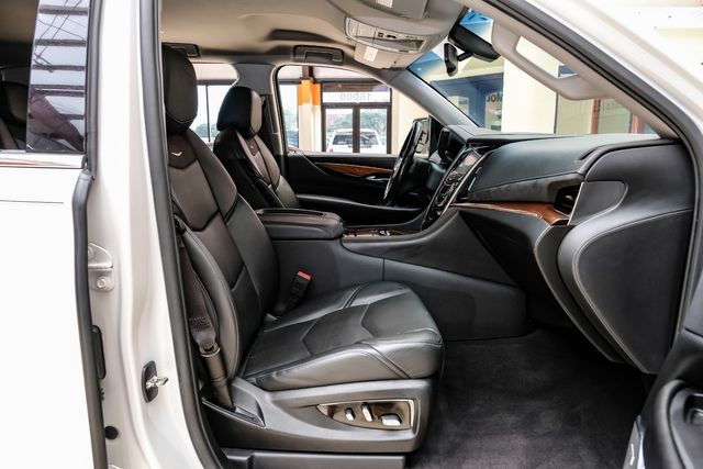 2020 Cadillac Escalade Standard