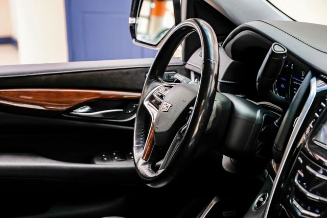 2020 Cadillac Escalade Standard | Addison, TX | Mr Car Guys