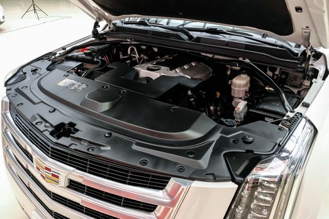 2020 Cadillac Escalade Standard | Addison, TX | Mr Car Guys