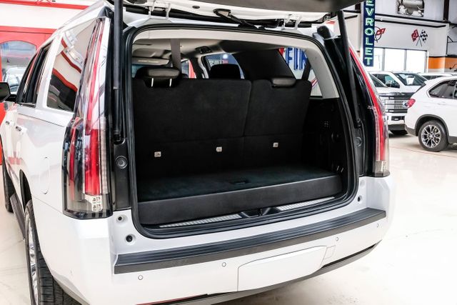 2020 Cadillac Escalade Standard | Addison, TX | Mr Car Guys