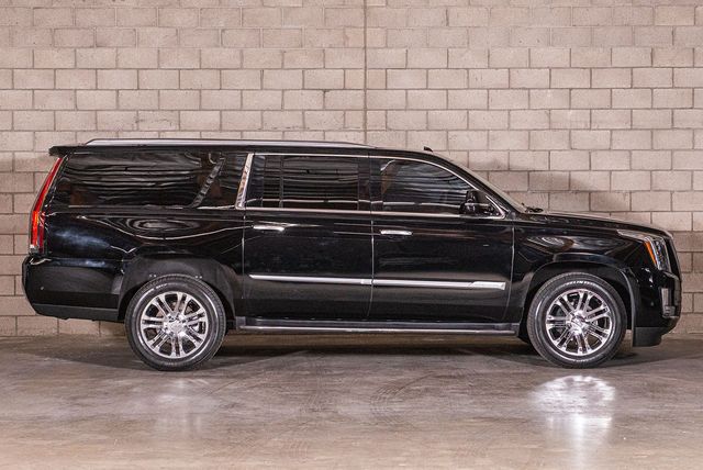 2020 Cadillac Escalade ESV Standard | Van Nuys, CA | Stellar Auto INC.