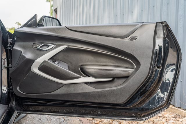 2020 Chevrolet Camaro LT1 / 6.2L V8 | Austin, TX | Rocky Mountain Truck Stop Austin 2020 Chevrolet Camaro LT1 / 6.2L V8 | Austin, TX | Rocky Mountain Truck Stop Austin