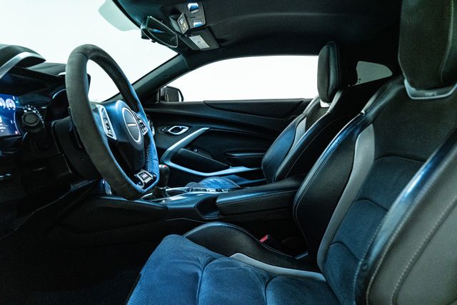 2020 Chevrolet Camaro SS 1LE Track Performance Package | Carrollton, TX | Texas Hot Rides