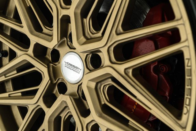 2020 Chevrolet Corvette Stingray 2LT Z51 Convertible w/ Upgrades | Carrollton, TX | Texas Hot Rides