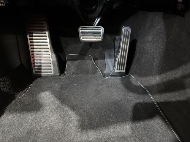 2020 Chevrolet Corvette Coupe 3LT, Z51, E60, FE4, Orange Belts, Only 7k | Dallas, Texas | Corvette Warehouse 